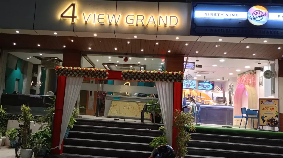 Hotel Four View Grand Prayagraj