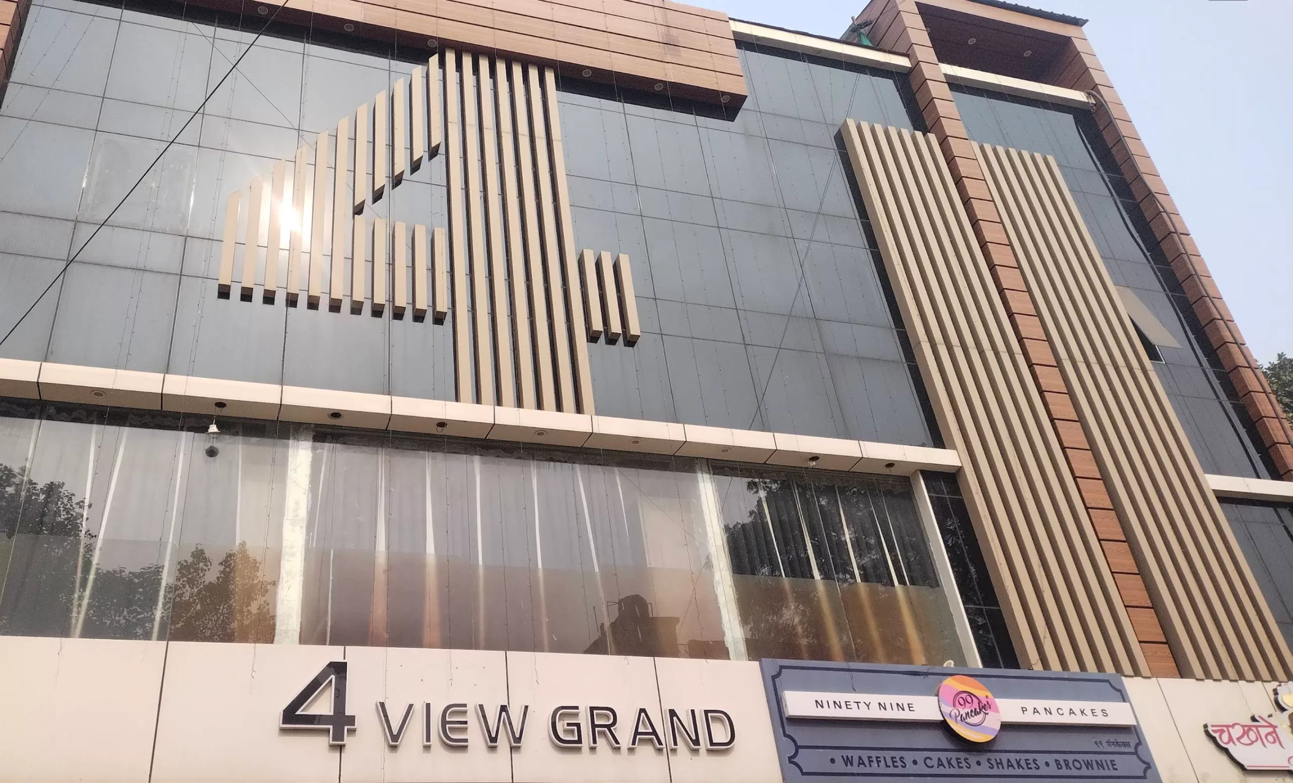 Hotel Four View Grand Prayagraj