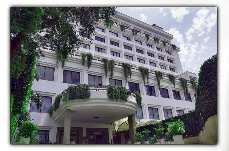 Hotel Kanha Shyam Prayagraj