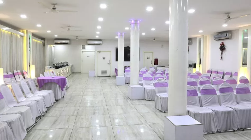 Hotel Temptation Ultimate, Prayagraj