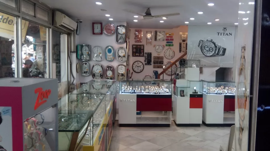 Kashi Vishwanath Watch Store – Your Destination for Premium Timepieces and Accessories