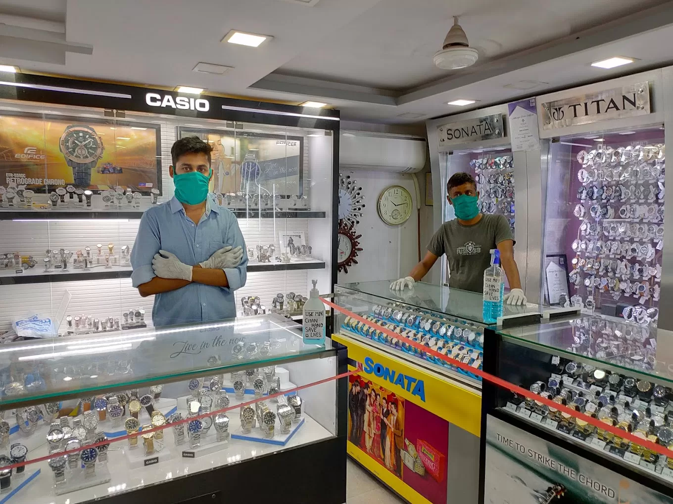 Kashi Vishwanath Watch Store – Your Destination for Premium Timepieces and Accessories