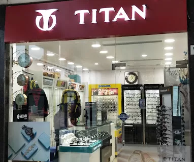 Titan World – The Premier Watch and Lifestyle Store in Prayagraj