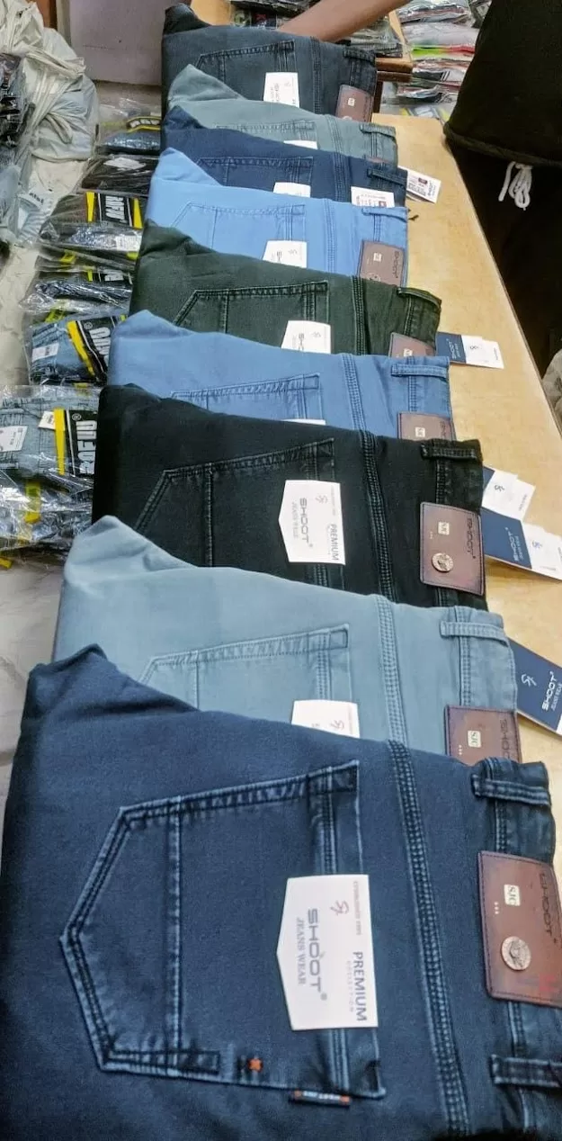 Ayush Vastralay & Garments Collection – Best Clothing Store in Karchhana, Bheerpur | Trendy & Affordable Fashion