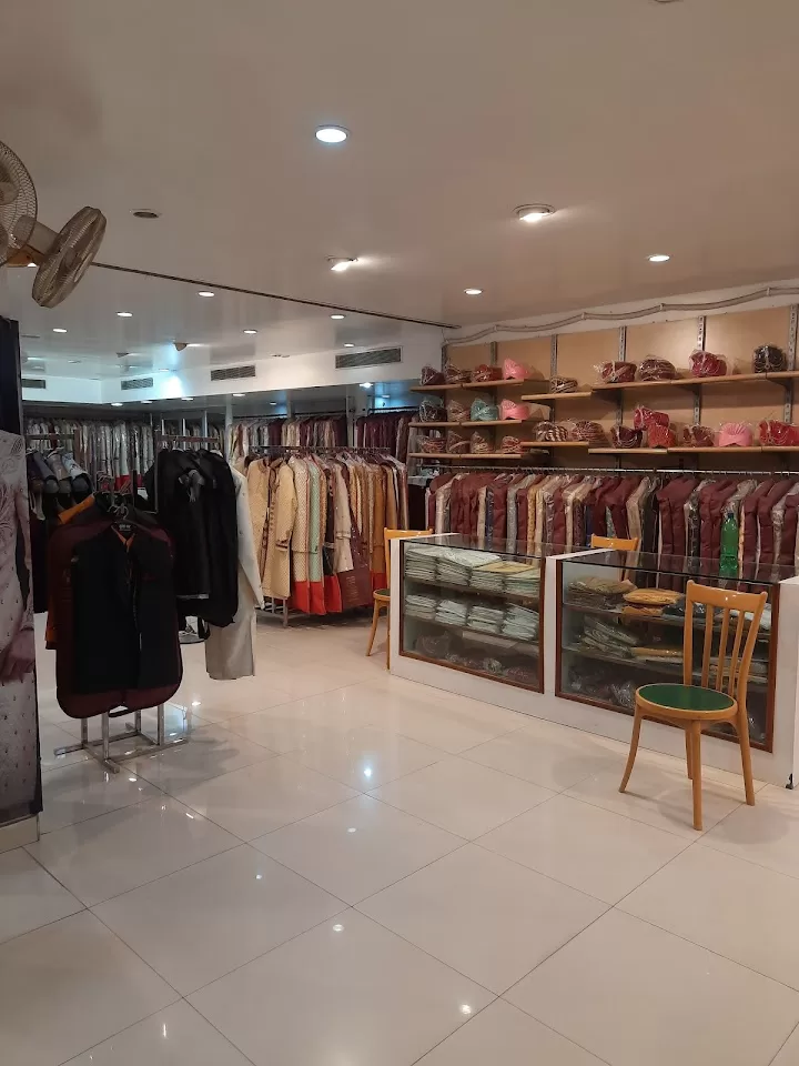 Dulha Ghar – Best Wedding & Ethnic Wear Store in Prayagraj | Premium Sherwanis & Suits
