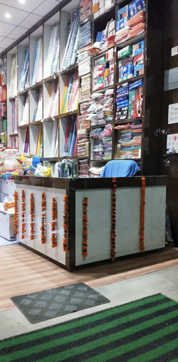 Discover Exquisite Sarees at Jaiswal Saree Centre – Handia’s Trusted Ethnic Wear Destination