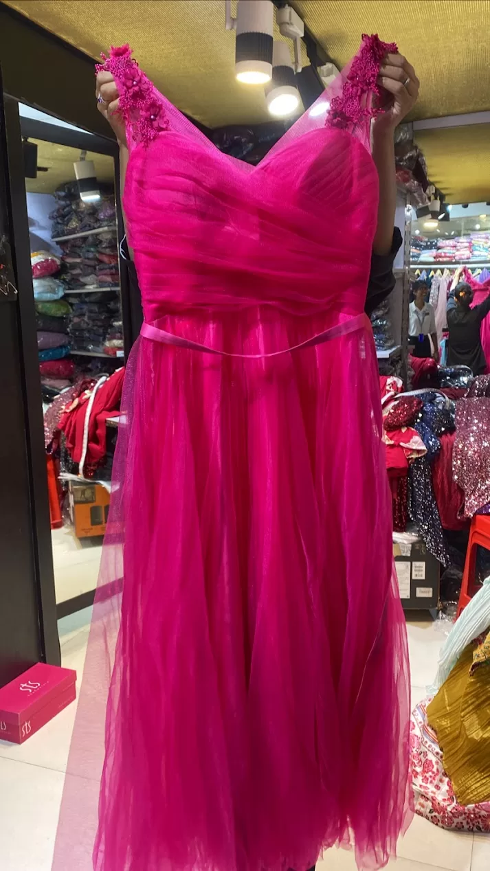 Khadow Women – Best Women’s Fashion Store in Prayagraj for Trendy & Elegant Apparel