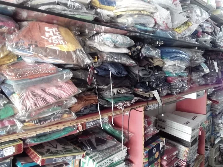 R K Dresses – Trendy & Affordable Fashion Store in Jhunsi, Prayagraj | Best Collection for All