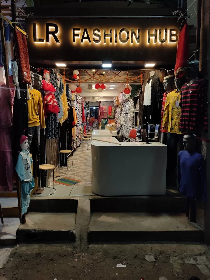 Shop the Latest Trends at LR Fashion Hub – Handia’s Ultimate Style Destination