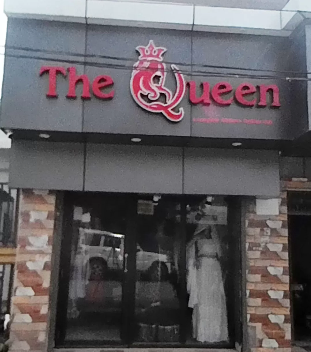 The Queen – Best Women’s Fashion Boutique in Naini, Prayagraj | Trendy Western Wear & Ethnic Styles