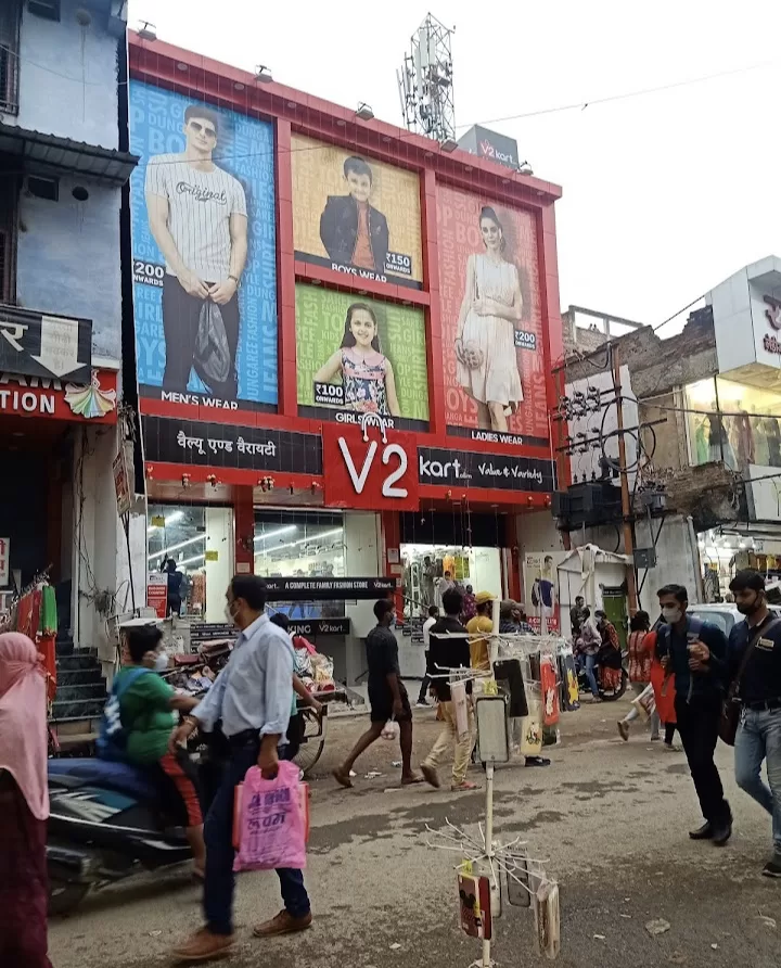 Value and Variety – Best Shopping Destination in Prayagraj | Trendy Fashion & Affordable Prices
