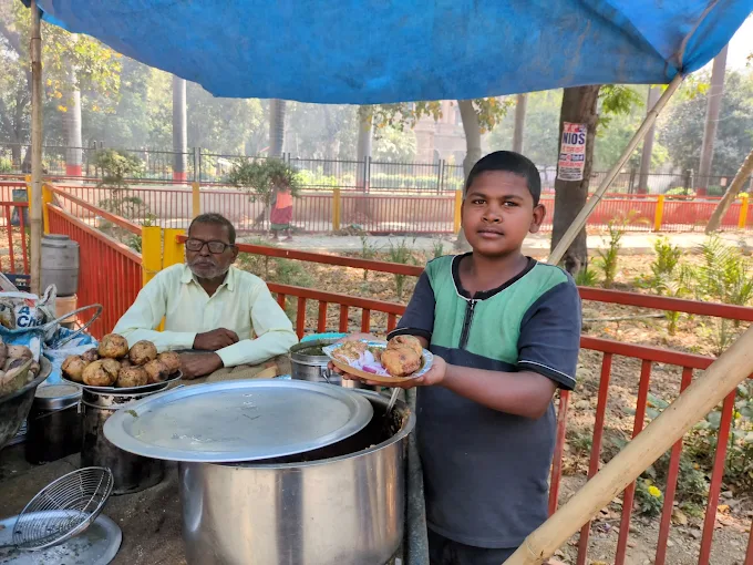 Authentic Desi Delight Redefined – BAATI CHOKHA, the Ultimate Traditional Food Spot in Dhoomanganj Prayagraj