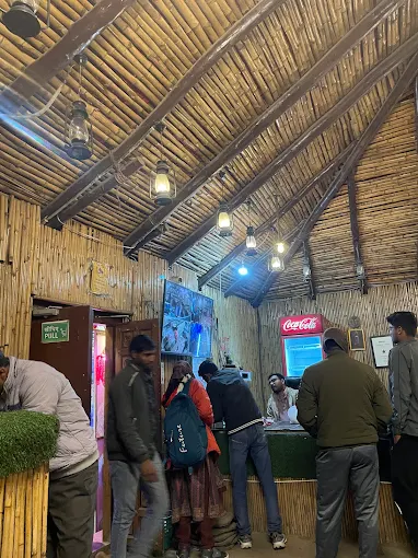 Irresistible Desi Flavours Await – Bati Chokha Wala, a Trusted Taste Destination in Teliarganj Prayagraj