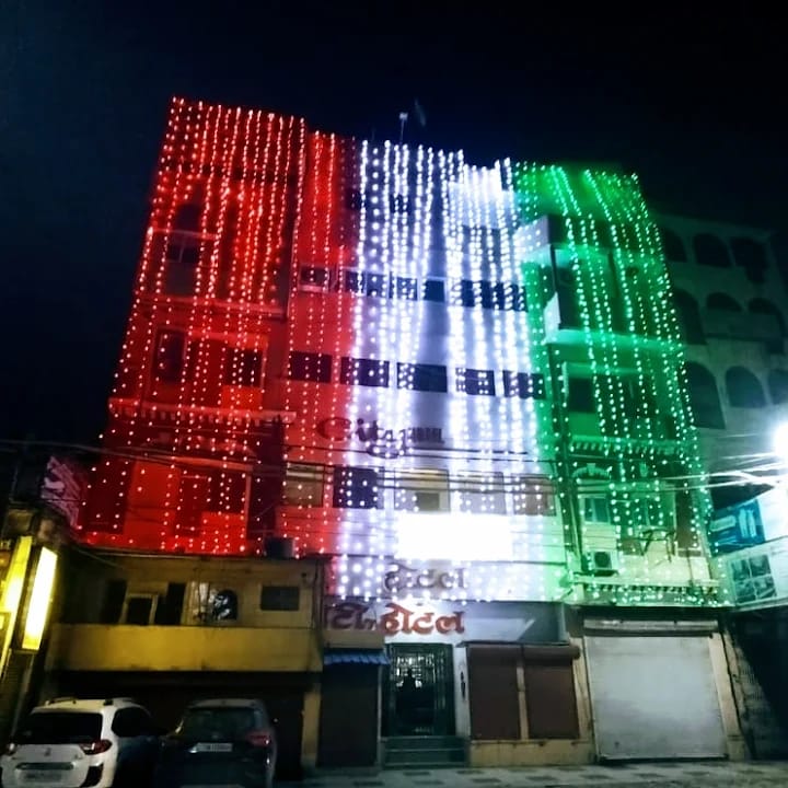 Comfort & Convenience Redefined at City Hotel Prayagraj – A Trusted Stay Near Johnstonganj Chauraha