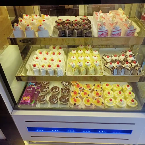 Krishna Cake & Ice Cream – Best Bakery & Cake Shop in Naini, Prayagraj