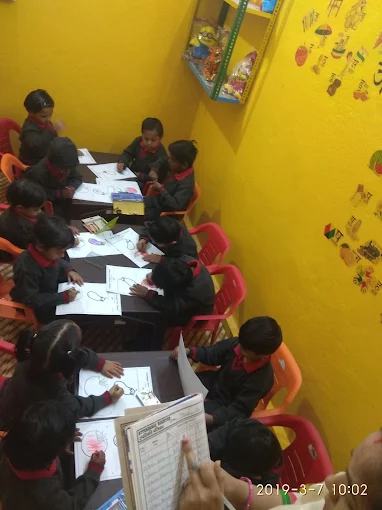 Trusted & Caring HUMPTY DUMPTY Pre School Naini Prayagraj | Joyful Early Learning for Kids