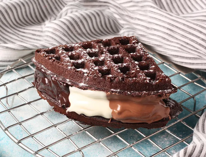 Irresistible Belgian Delights at The Belgian Waffle Co. Prayagraj | India’s Favourite Waffle Brand