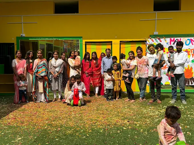 Joyful Beginnings That Inspire Excellence – Makoons Play School Jhusi – the Best Play School & Preschool in Jhusi Prayagraj