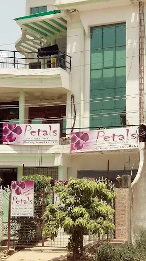 Inspiring Young Minds with Care & Creativity – Petals A School For Kids, a Trusted Preschool in Prayagraj