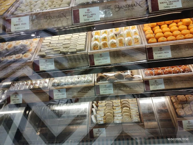 Bandhan Sweets & Restaurant – Prayagraj’s