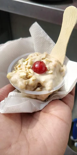 Legendary Taste Awaits at Shanti Kulfi – Prayagraj’s